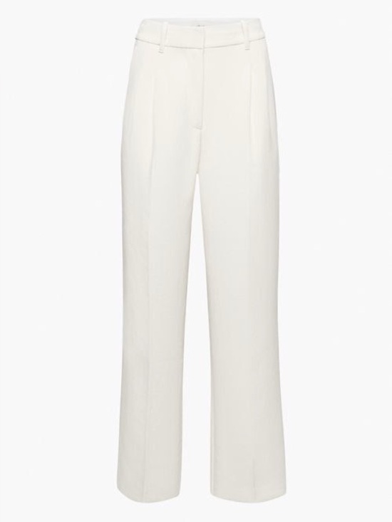 Aritzia Pants - Aritzia Effortless Pant